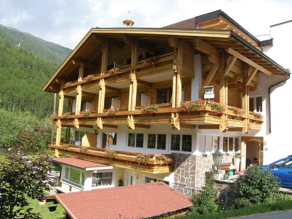 Sportalm Hotel Solden Exterior photo