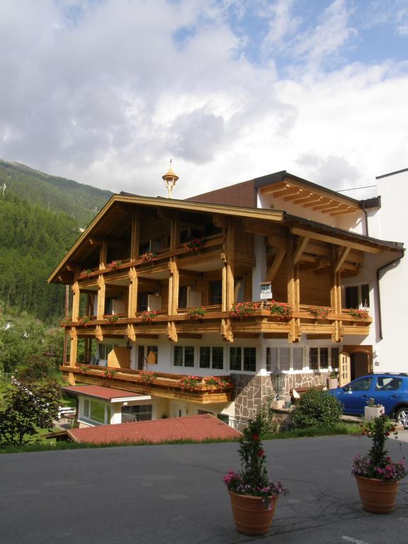 Sportalm Hotel Solden Exterior photo