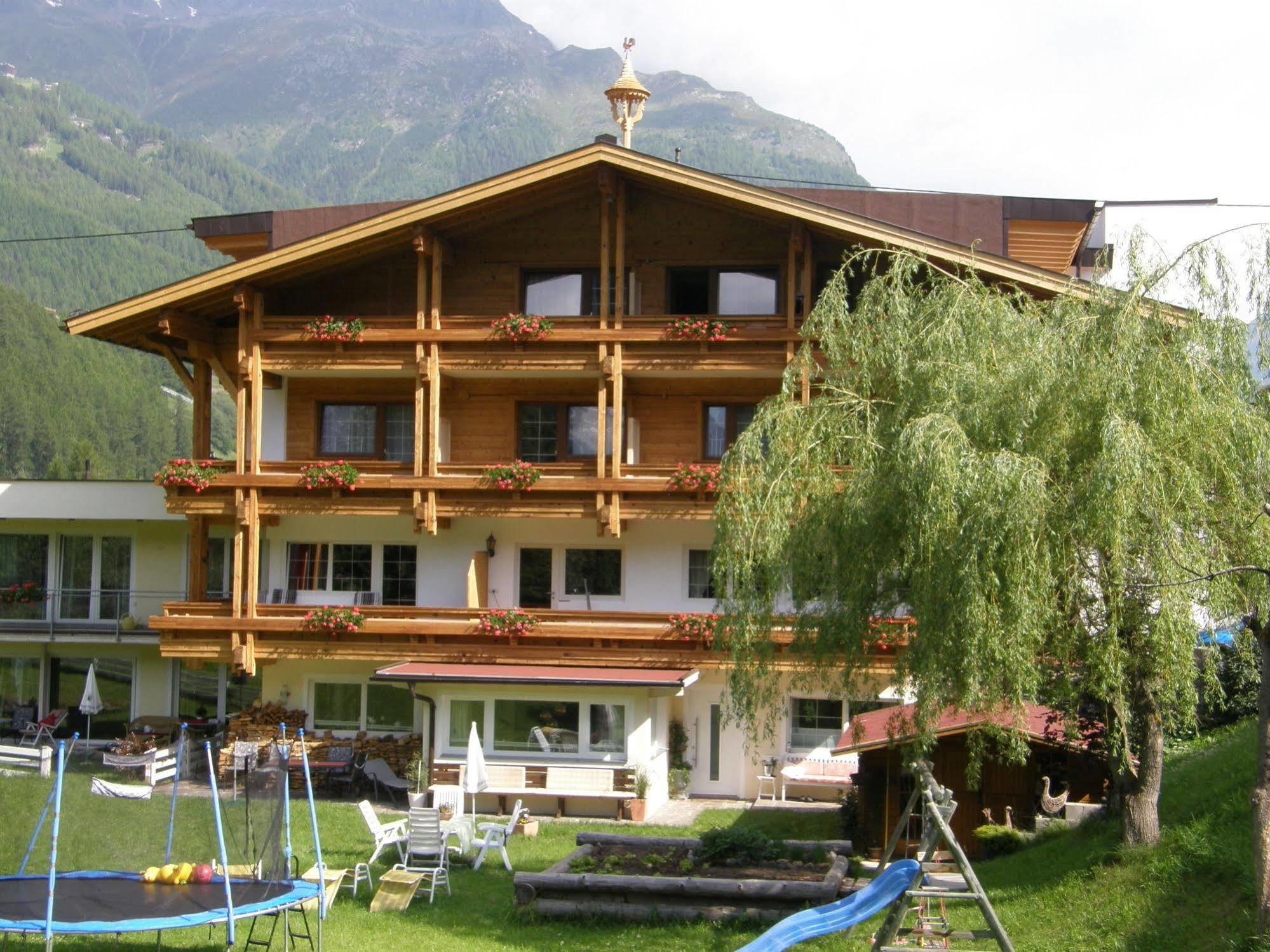 Sportalm Hotel Solden Exterior photo
