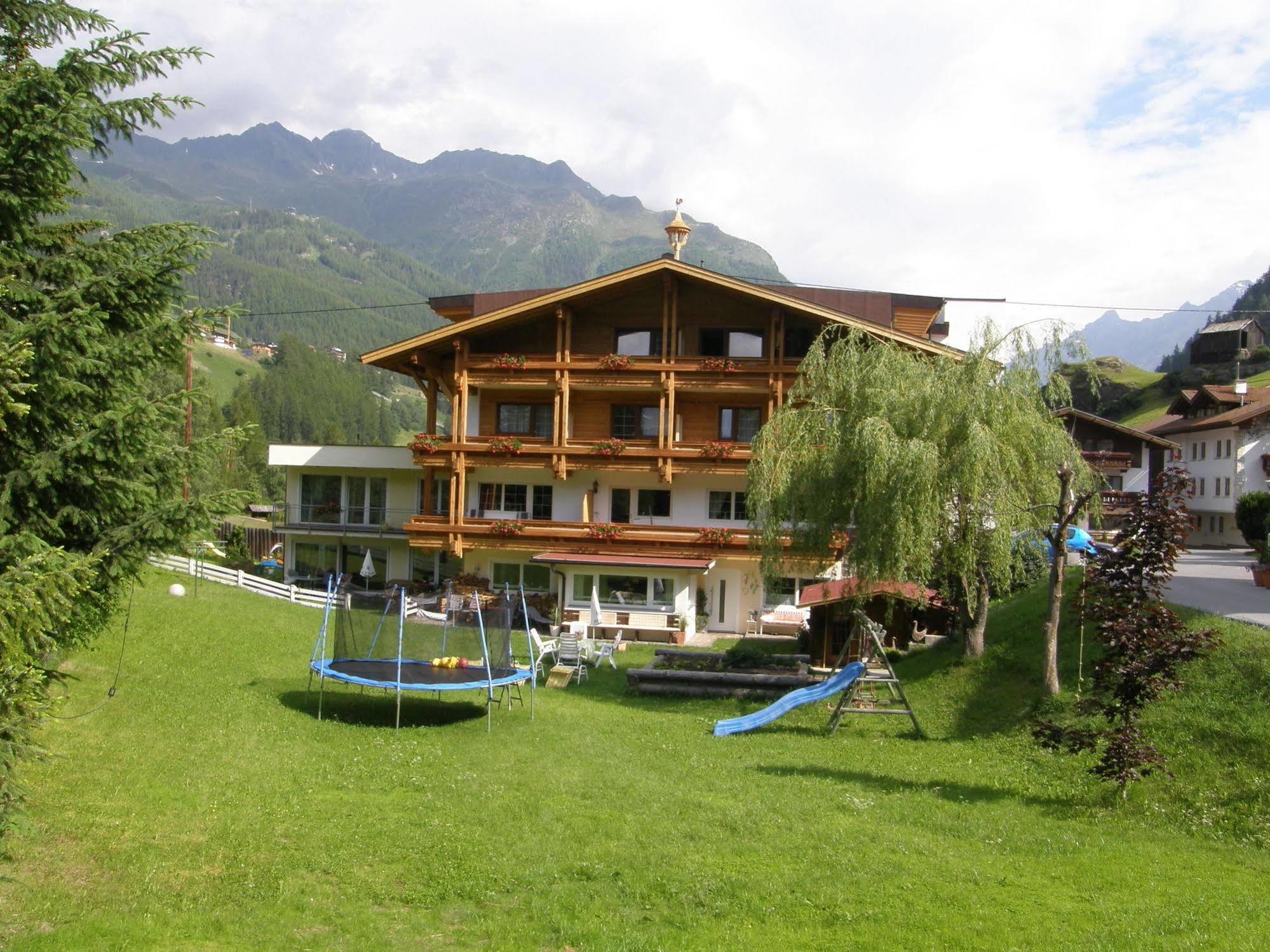 Sportalm Hotel Solden Exterior photo